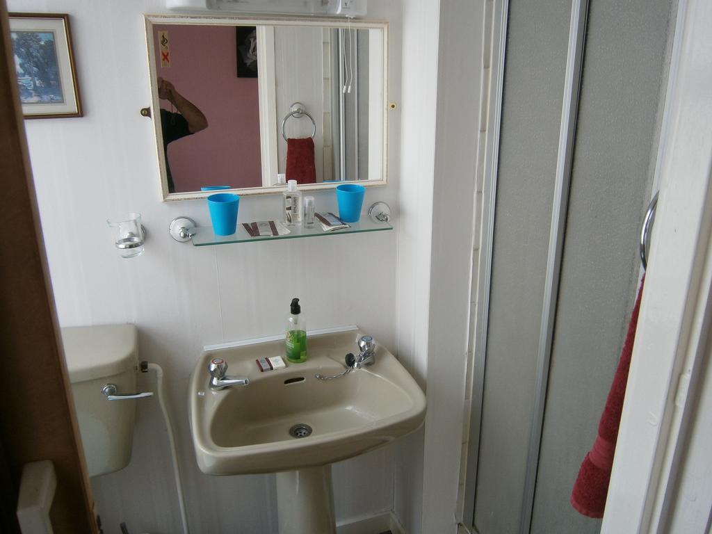 Guesthouse The Royale Hotel Blackpool Kamer foto